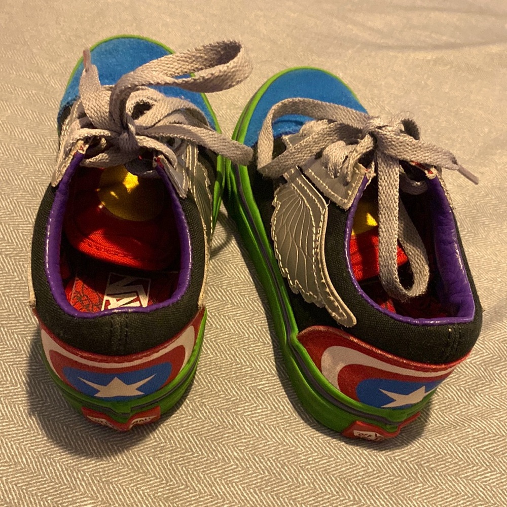 Vans old skool avengers shoes
